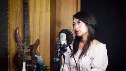 LAGU # Sembilu  # Ella  DI COVER OLEH Risky Frestazya