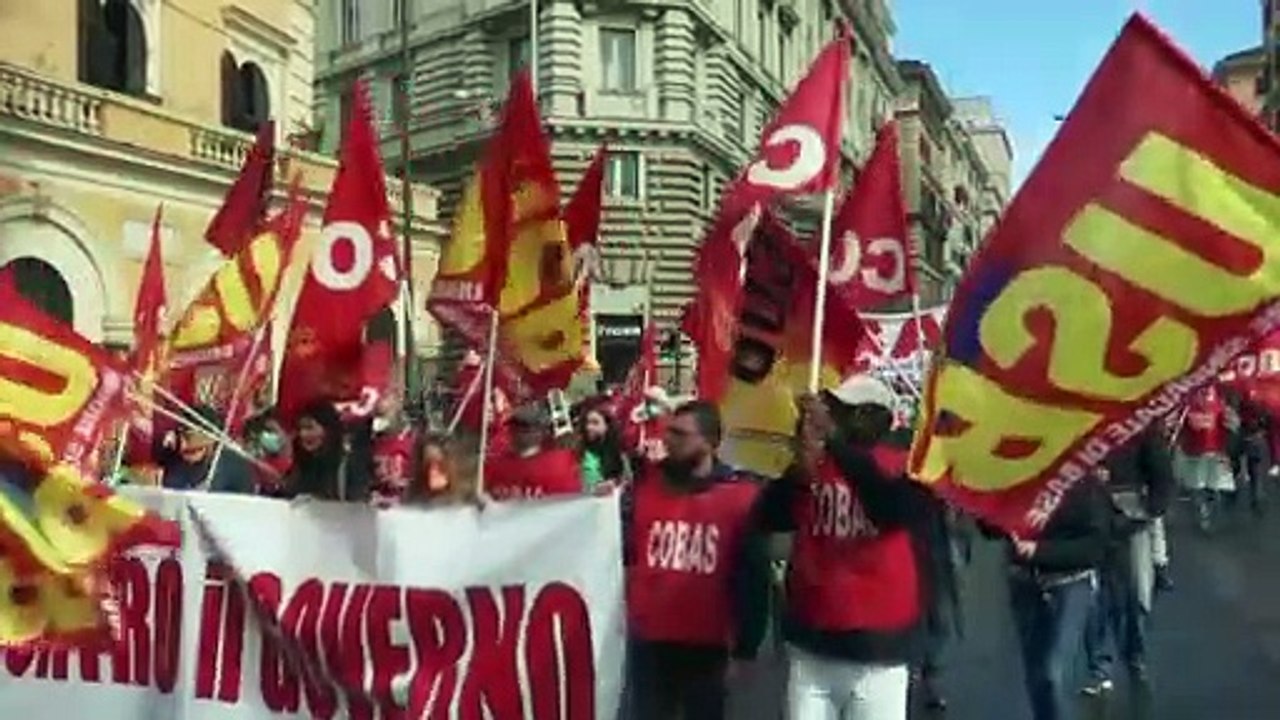Grève en Italie pour sauver les emplois