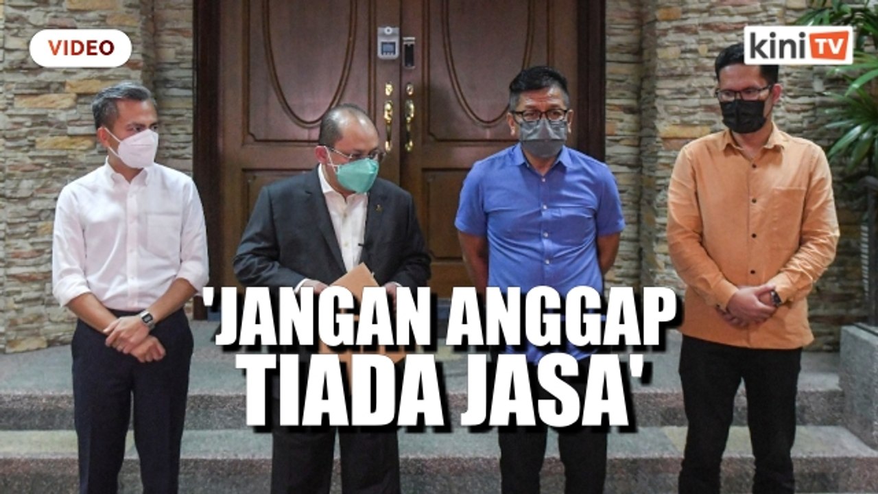 'Jangan layan dua bekas Adun Melaka seperti musuh negeri'