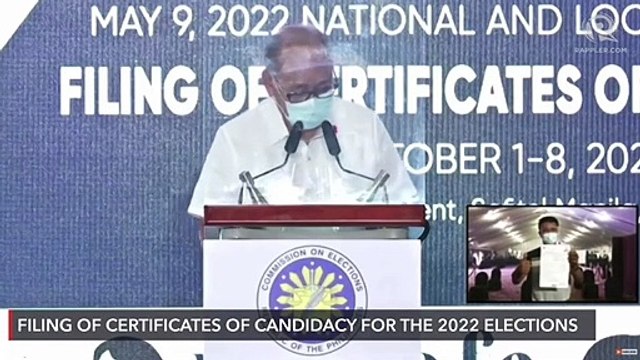 Ernesto Abella gives speech after filing candidacy for president