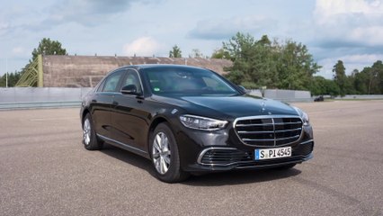 Der Mercedes-Benz S-Klasse mit einzigartigem integriertem Konzept erfüllt höchste