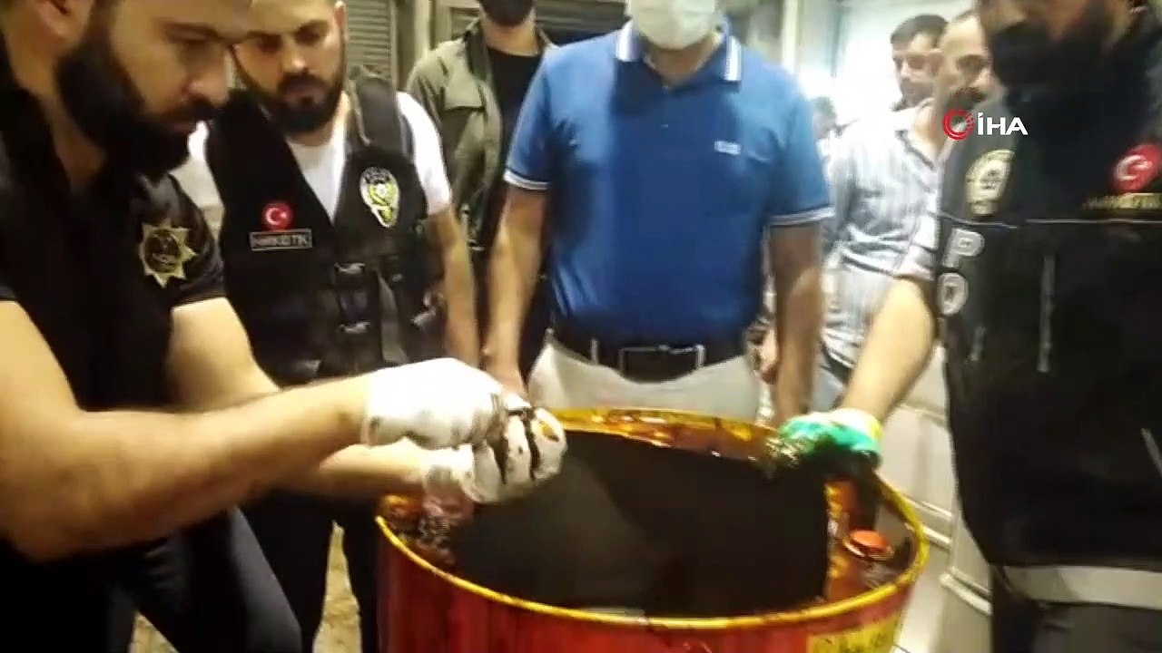 Hatay'da nar ekşisi şişelerinden uyuşturucu çıktı