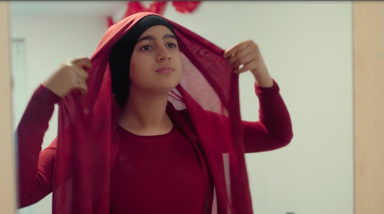 Zuhurs Töchter -Trailer (Deutsche UT)