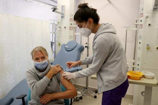Trakya'da Kovid-19 ikinci doz aşı yapılma oranı Türkiye ortalamasının üzerinde seyrediyor