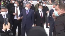 Cumhurbaşkanı Erdoğan, Cuma namazı için Eyüp Sultan Camii'ne geldi