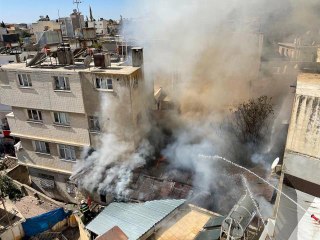 Atık kağıt deposunda yangın (2)