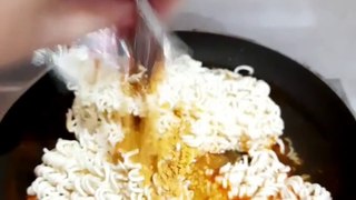 Instant spicy masala maggi | No onion No garlic Maggi recipe