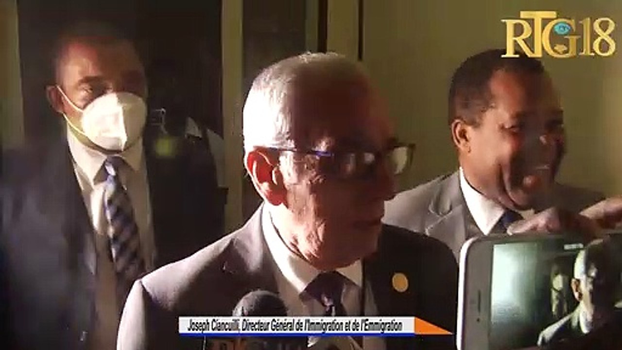 Direktè Jeneral sèvis imigrasyon an Joseph Ciancuilli reponn kesyon jij enstriksyon Garry Orélien