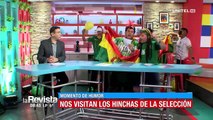 Humor: Encapuchados y con nuevos cánticos, así llegaron los hinchas tras la derrota de la Selección