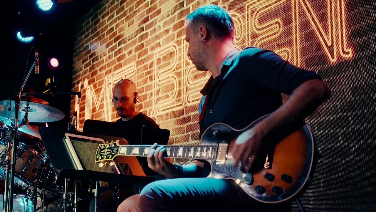 Ümit Besen Gidiyorum Buralardan