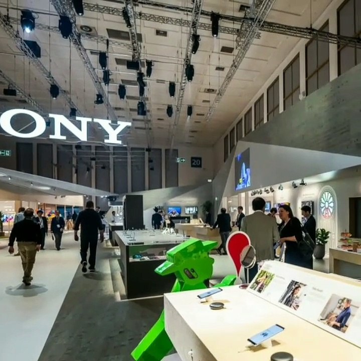 Sony company sells waterproof  walkman in water bottle // what happen next // #dailymotion #facts #dailymotionfact #dailymotionvideo