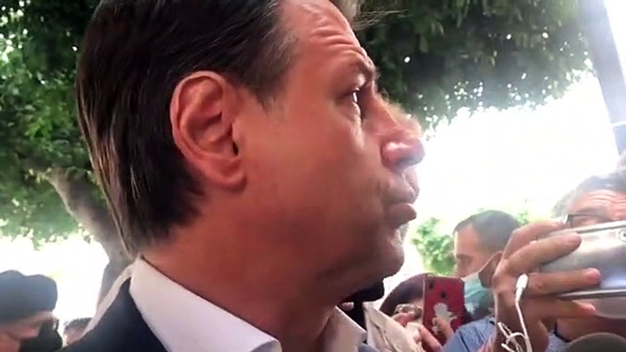 Fdi, Conte: "Dire che non c’è spazio per fascismo non basta , agire di conseguenza"