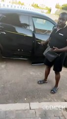 Demdem ultra gâtée par Gims, il lui offre une Lamborghini