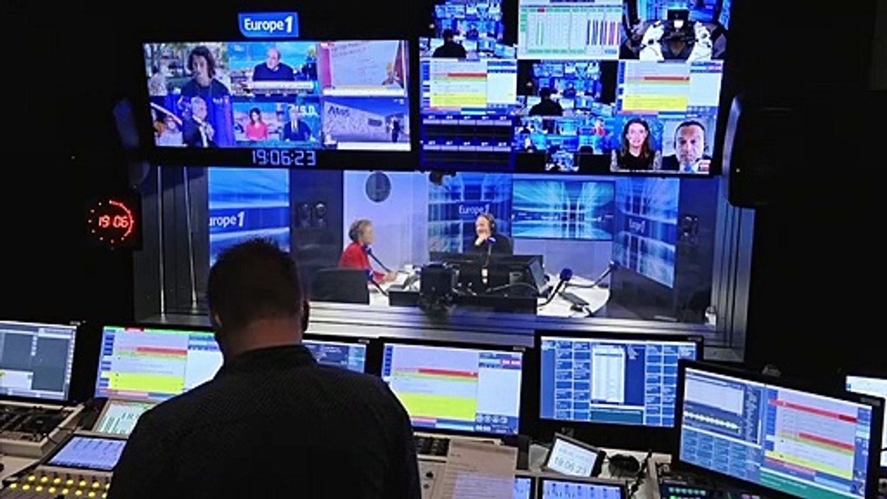 Sommet Afrique-France : à Montpellier, Emmanuel Macron face aux jeunes africains