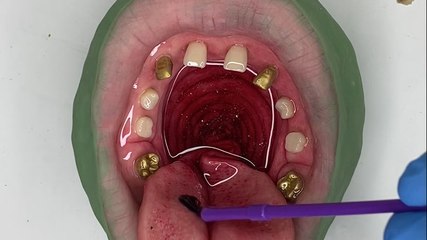 Artist makes vases with mouths