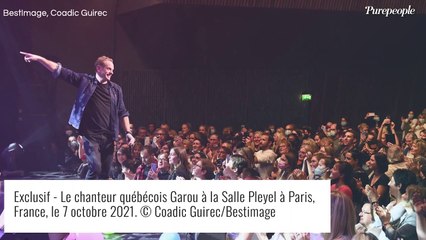 Garou retrouve Hélène Ségara, spectatrice transie de son concert avec les VIP