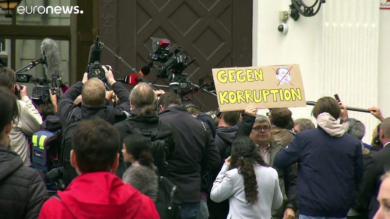 'Aufgeheizte Zeiten' - Aber Kurz erklärt sich für handlungsfähig