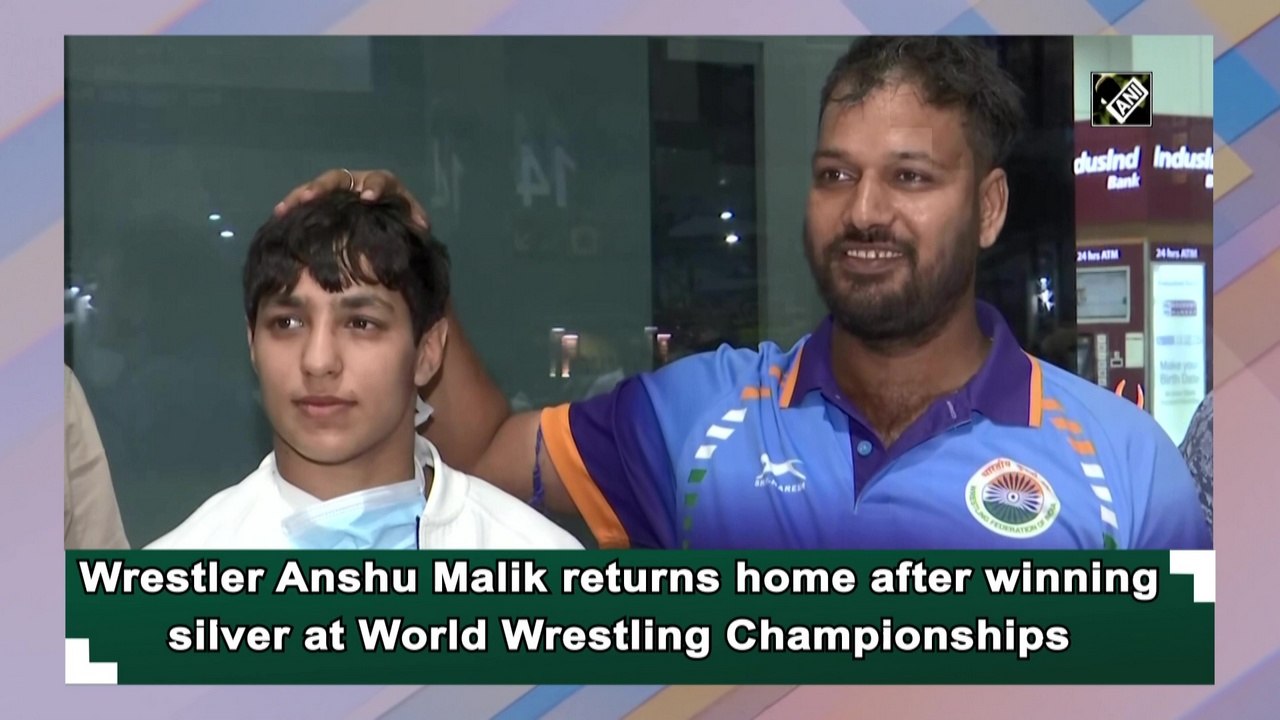 Wrestler Anshu Malik returns home after winning...