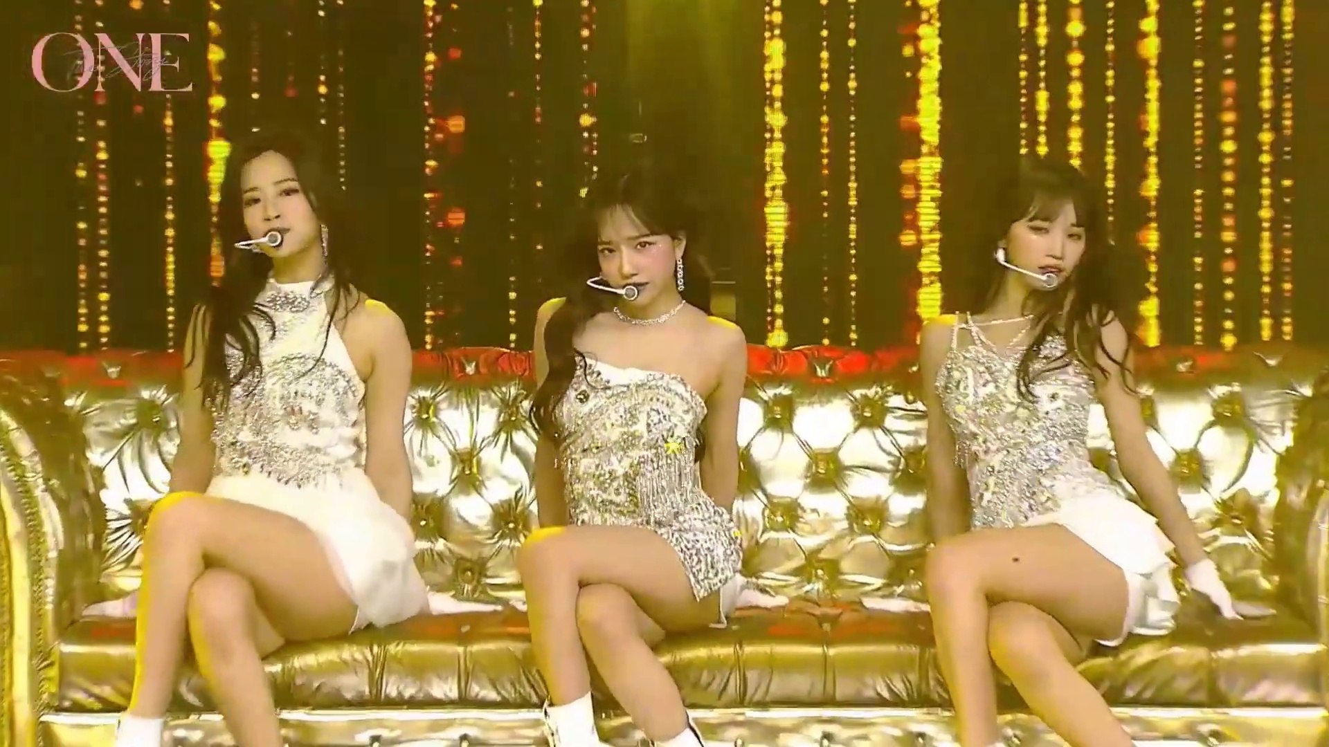 아이즈원 IZONE (アイズワン) ADRENALINE Full Performance [One, The