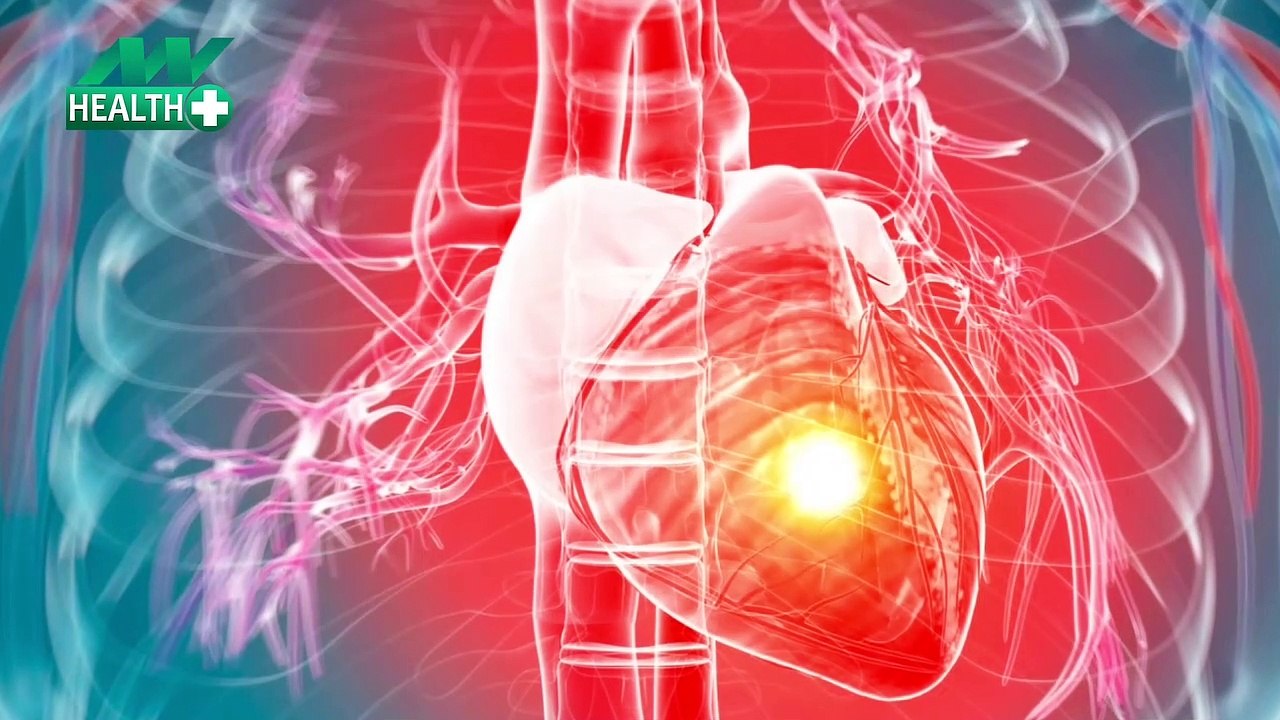 क्या आपको भी सता रहा है हार्ट अटैक का डर, नज़रअंदाज़ न करें ये लक्षण