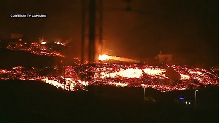 Vulcão de La Palma não dá sinais de abrandar