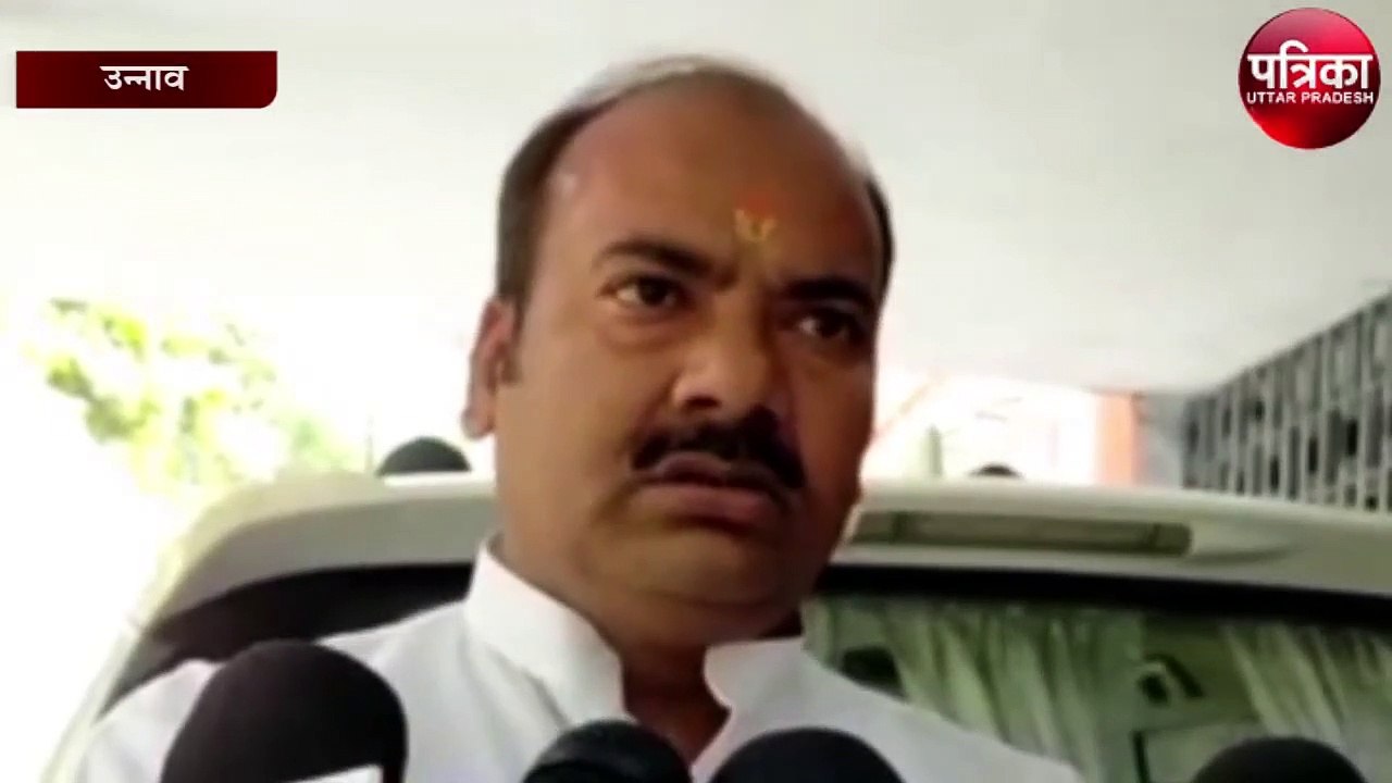 ग्राम पंचायत विकास अधिकारी का खेल, इस तरह खड़ी हो गई पंचायत भवन