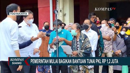 Presiden Jokowi Mulai Salurkan Bantuan Rp1,2 Juta untuk Satu Juta PKL di Indonesia