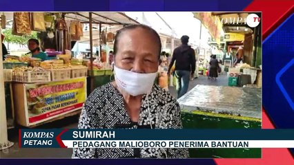 Presiden Jokowi Salurkan Bantuan Untuk PKL di Yogyakarta