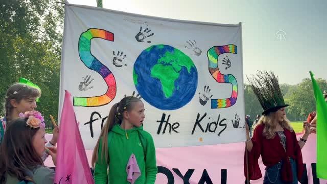 Son Dakika | Çocuklardan İngiliz kraliyet ailesine elindeki arazileri yeniden doğaya kazandırması çağrısı