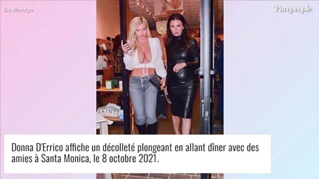 Donna D'Errico (Alerte à Malibu) : Décolleté XXL, l'actrice de 53 ans toujours aussi canon !