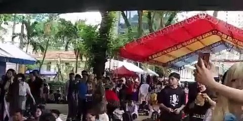 ベトナム　コスプレ