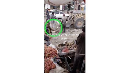 Pedagang ini di azab sama Allah karna kelakuannya yang suka menipu para pembelinya