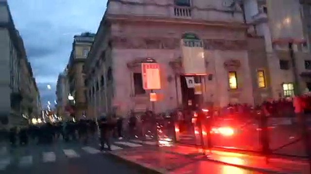 No Green Pass: violenze e scontri alla manifestazione a Roma