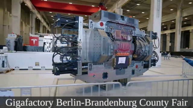 J'ai regardé A Macbook caught fire and went viral; thoughts | Louis Rossmann et d'autres vidéos