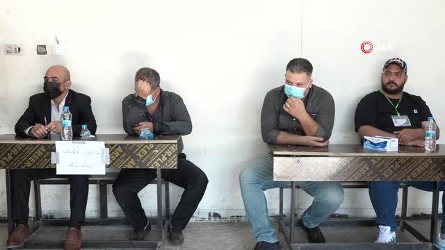 Irak'ta halk erken genel seçimler için sandık başında