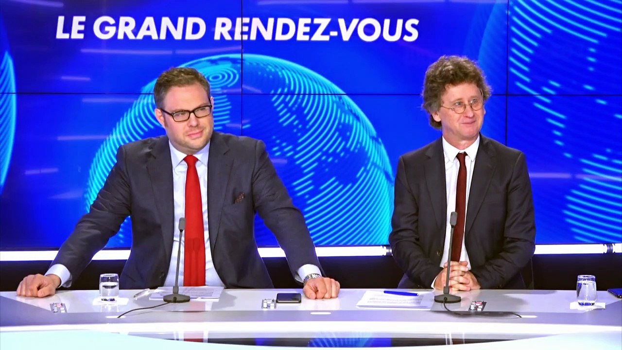 Pour Arnaud Montebourg, Éric Zemmour porte "un projet de destruction de l'unité nationale"