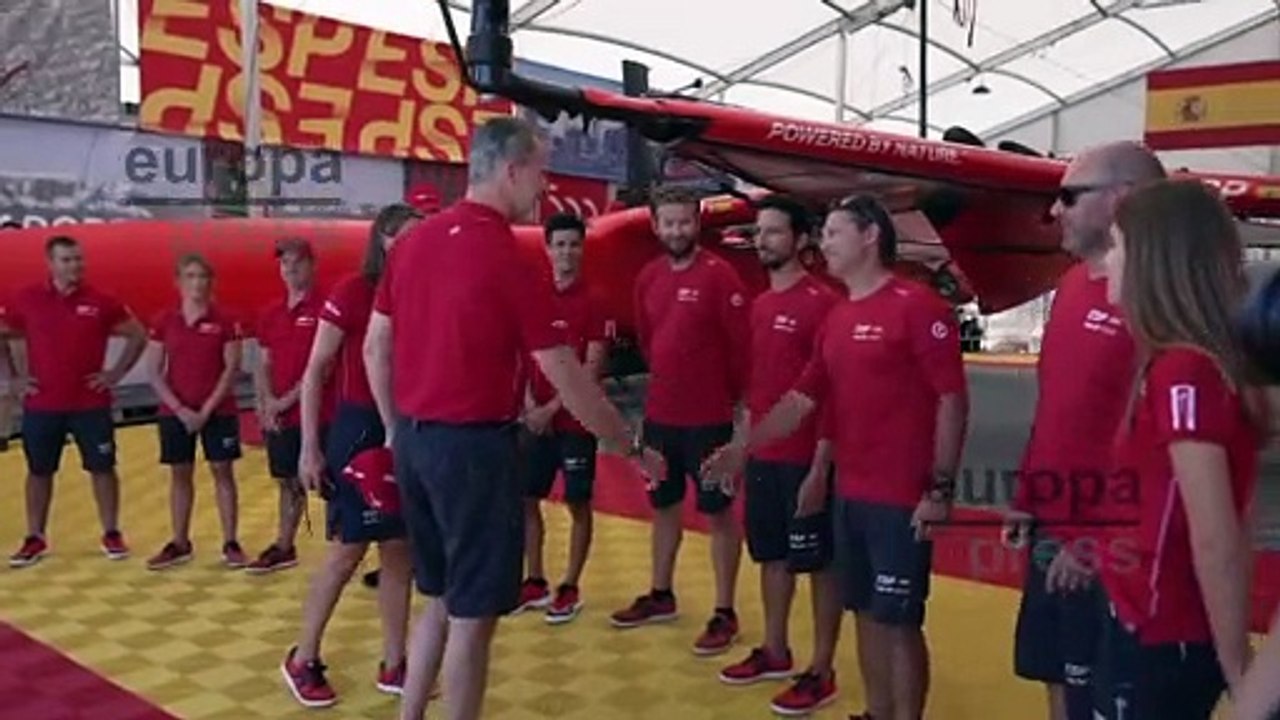 El Rey Don Felipe VI se ha convertido en tripulante del f50 Victoria, ha navegado como sexto a bordo