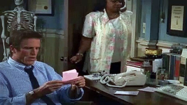 Becker S03E08 - Smoke 'Em If You Got 'Em