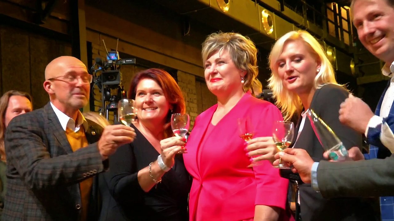 Le président tchèque Andrej Babis coiffé au poteau par l'alliance de centre-droite "Ensemble"