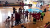 Özel Sporcular Down Futsal Milli Takımı, finalde Portekiz'i 6-0 yenerek altın madalya kazandı