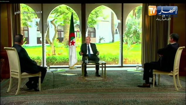 رئيس الجمهورية: فرنسا تربطنا بها مشاكل ومنها جرائم استعمار دام 132 سنة لا يمكن محو جرائم فرنسا في الجزائر بمجرد كلمات واسألوا أصحاب الذاكرة عما اقترفته فرنسا في مسجد كتشاوة