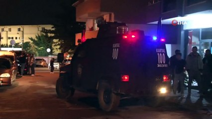 Sancaktepe'de cinnet getiren şahıs dehşet saçtı!