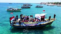 Tolak Peraturan Pemerintah Nelayan Demo di Dasar Laut