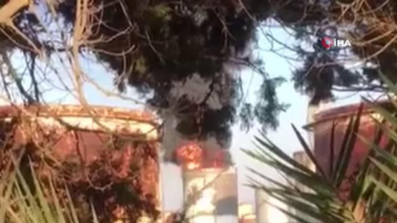 Lübnan'da petrol tesisinde yangın