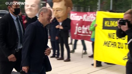 Sichtlich gute Stimmung bei Gesprächen zwischen SPD, Grünen und FDP