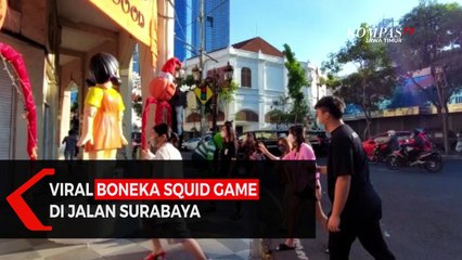 Viral Boneka Squid Game di Jalan Surabaya