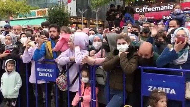 - Dünyaca ünlü Maher Zain Esenler’de konser verdi