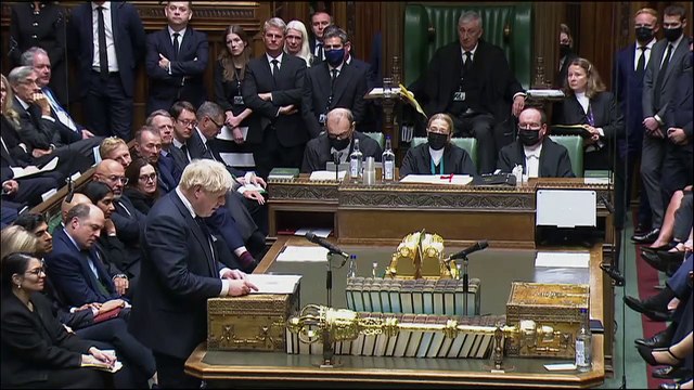 Regno Unito, l'omaggio dei deputati britannici al collega David Amess
