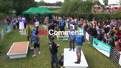 شاهد: نحو 2000 مشارك يتنافسون في كأس العالم لكسر البلوط بإنجلترا