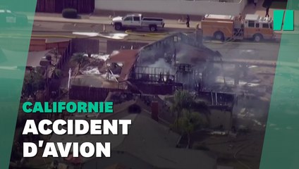 Download Video: À San Diego en Californie, un avion s'écrase sur des maisons, au moins 2 morts